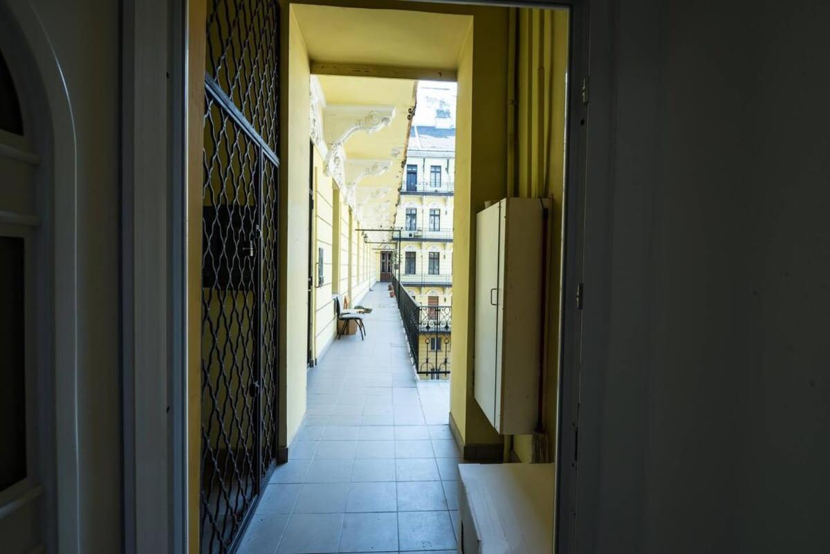 Brand New Studio With Aircon In The Center Budapešť Exteriér fotografie